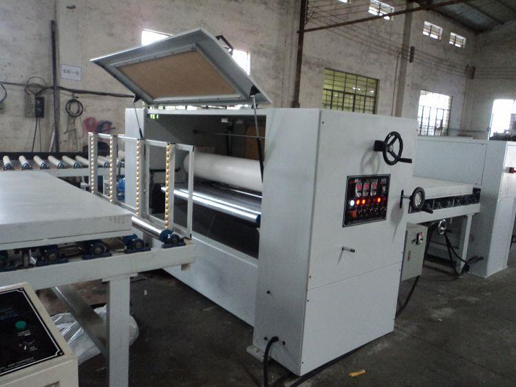 PUR ROLLER LAMINATION LINE